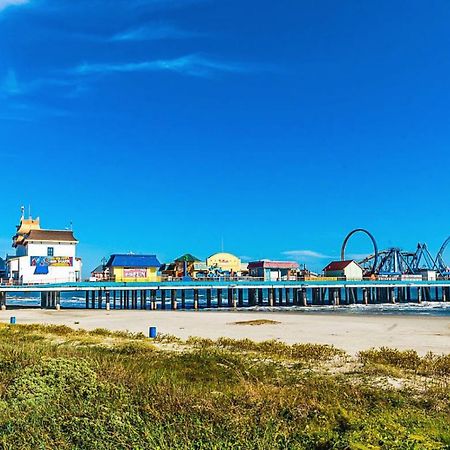 Perfect Location Spacious Yard Coffee Bar At This Lovely Beach Home Galveston Eksteriør billede