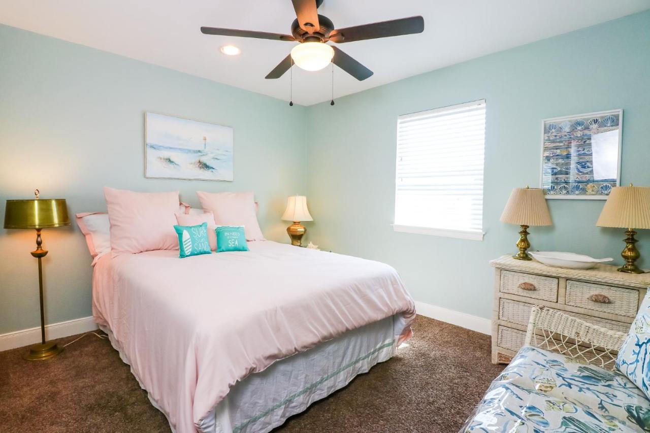 Perfect Location Spacious Yard Coffee Bar At This Lovely Beach Home Galveston Eksteriør billede